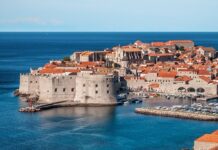 Co gryzie w morzu w Chorwacji?